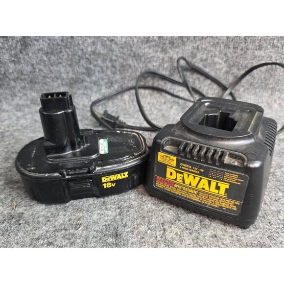 Dewalt DW9116 12V-18V 1-Hour Charger & DC9098 18V Ni-Cd Battery Pack Black - Picture 1 of 8